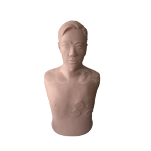 Тренировочный манекен для перикардиальной пункции и внутрикардиальной инъекции